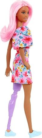 Barbie Büyüleyici Parti Bebekleri