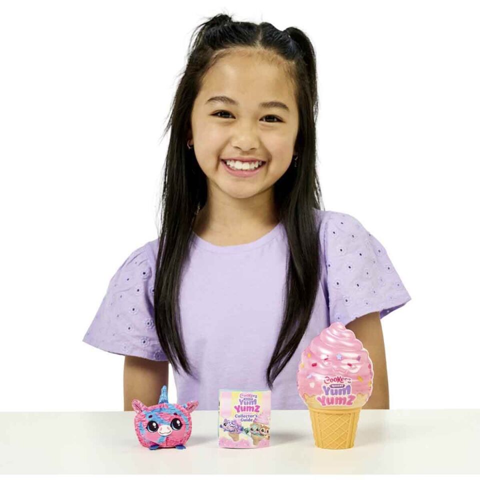 Cookeez Makery Yum Yumz Dondurma Kokulu Peluş Sürpriz Paket CKE07000